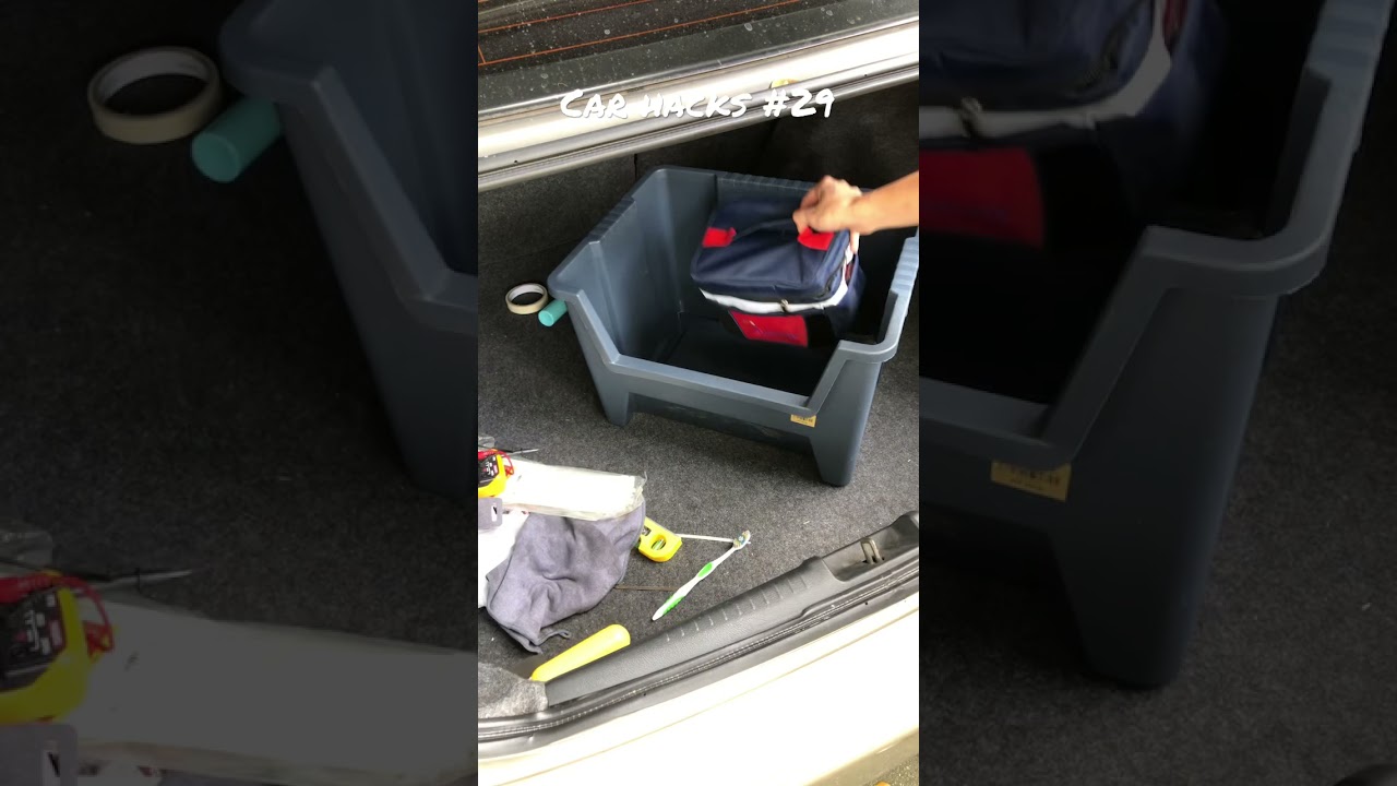 Car hacks #30 (trunk organizer)