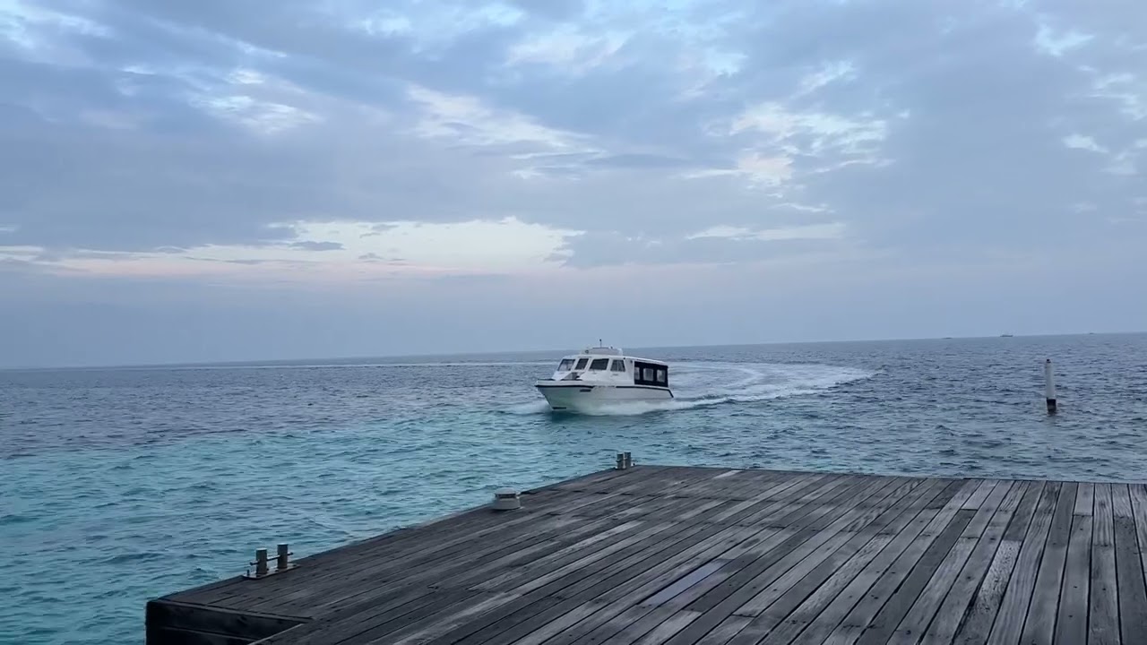 Speed boat reached to Jetty #speedboat #maldives #indianocean #video