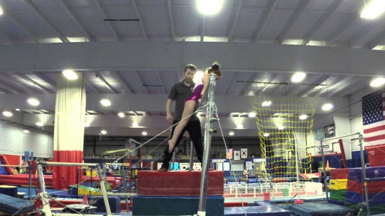 Mini Tips & Tricks #4: Straight Legs in Giant Swings