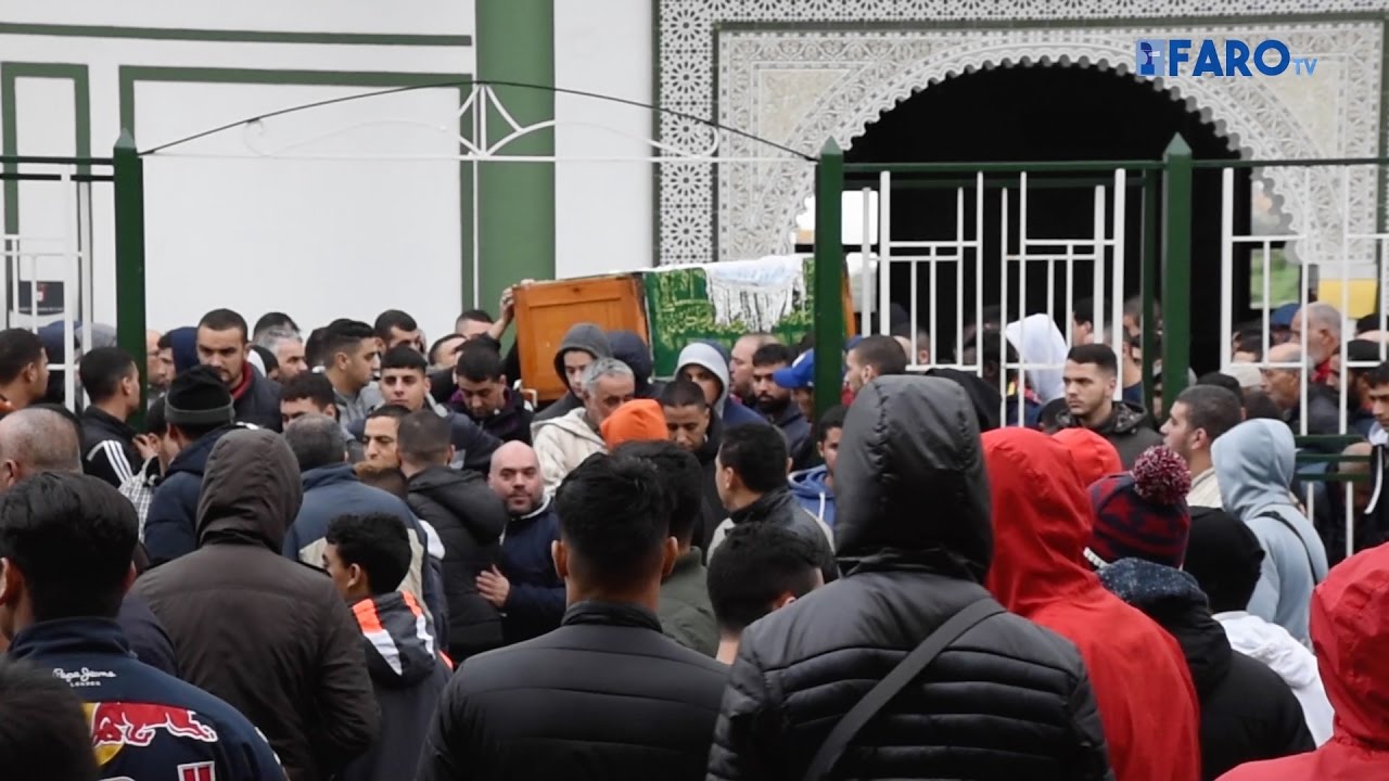 Conmovedor funeral de Yassin, el joven apuñalado en el corazón