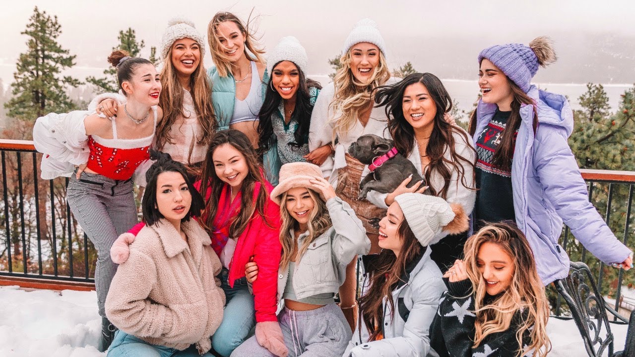 what a trip with YouTubers is like  Vlogmas Big Bear 2019 | Cloe Feldman