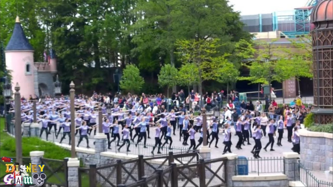 Let's Dance From Belgium - Disneyland Paris 2022
