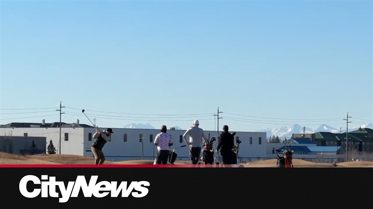 Golfers out in Calgary during February warm stretch