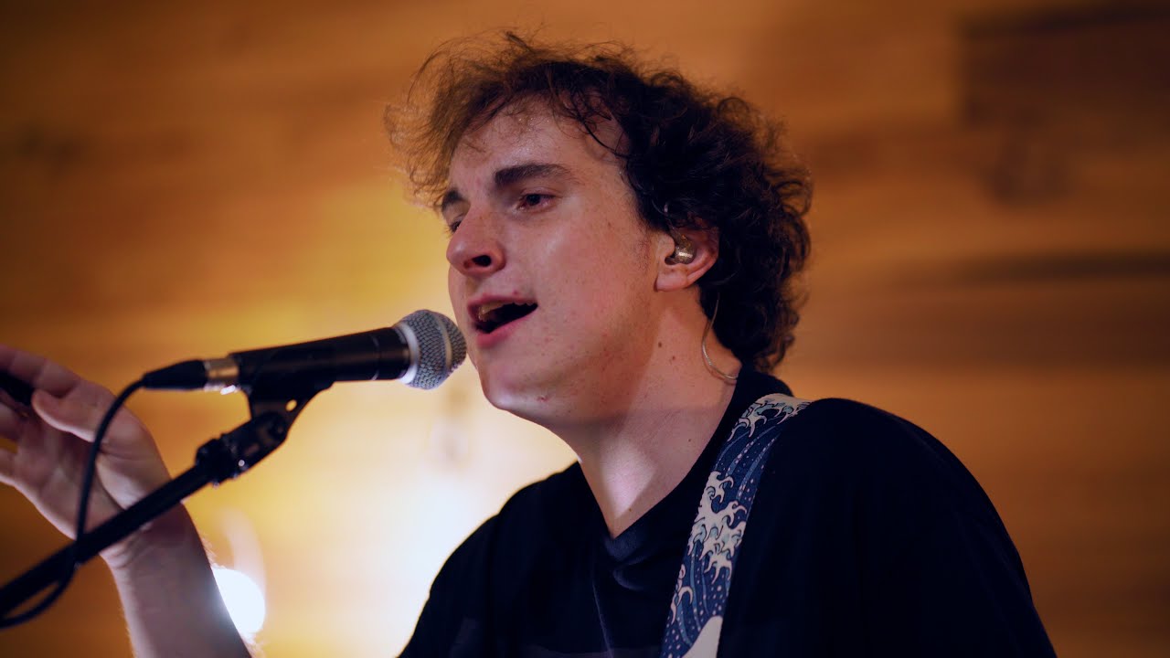 The Stews - Hourglass (Live at The Space)