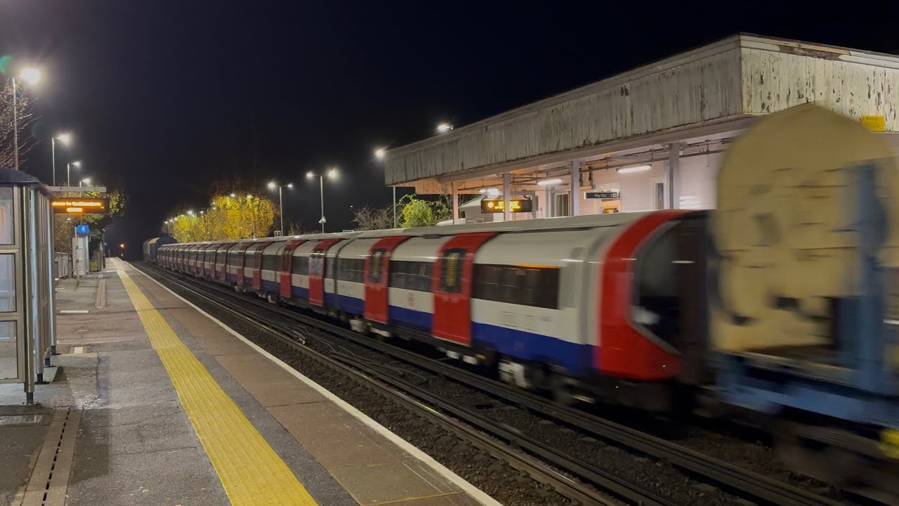 GBRf 66772 + 66795 delivery Brand New Piccadilly line Stock at Hildenborough - 5/12/25