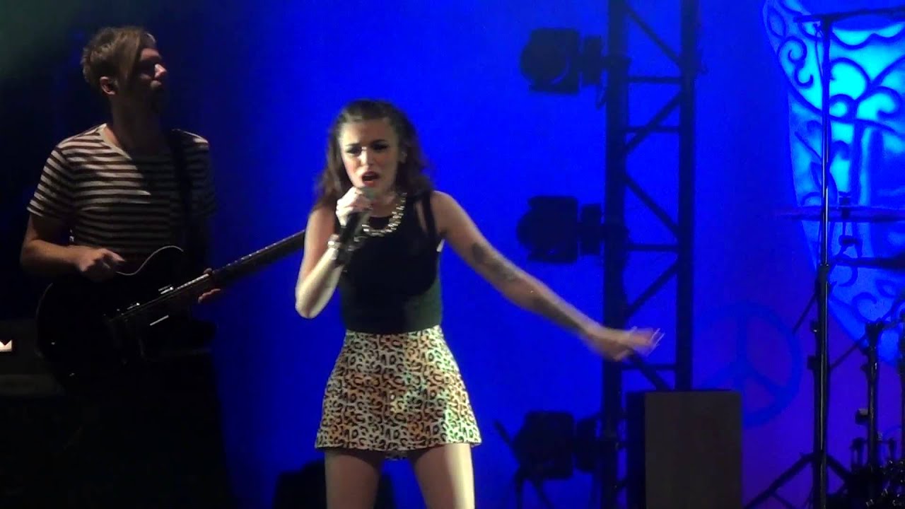 Talkin' That - Cher Lloyd (I Wish Tour)