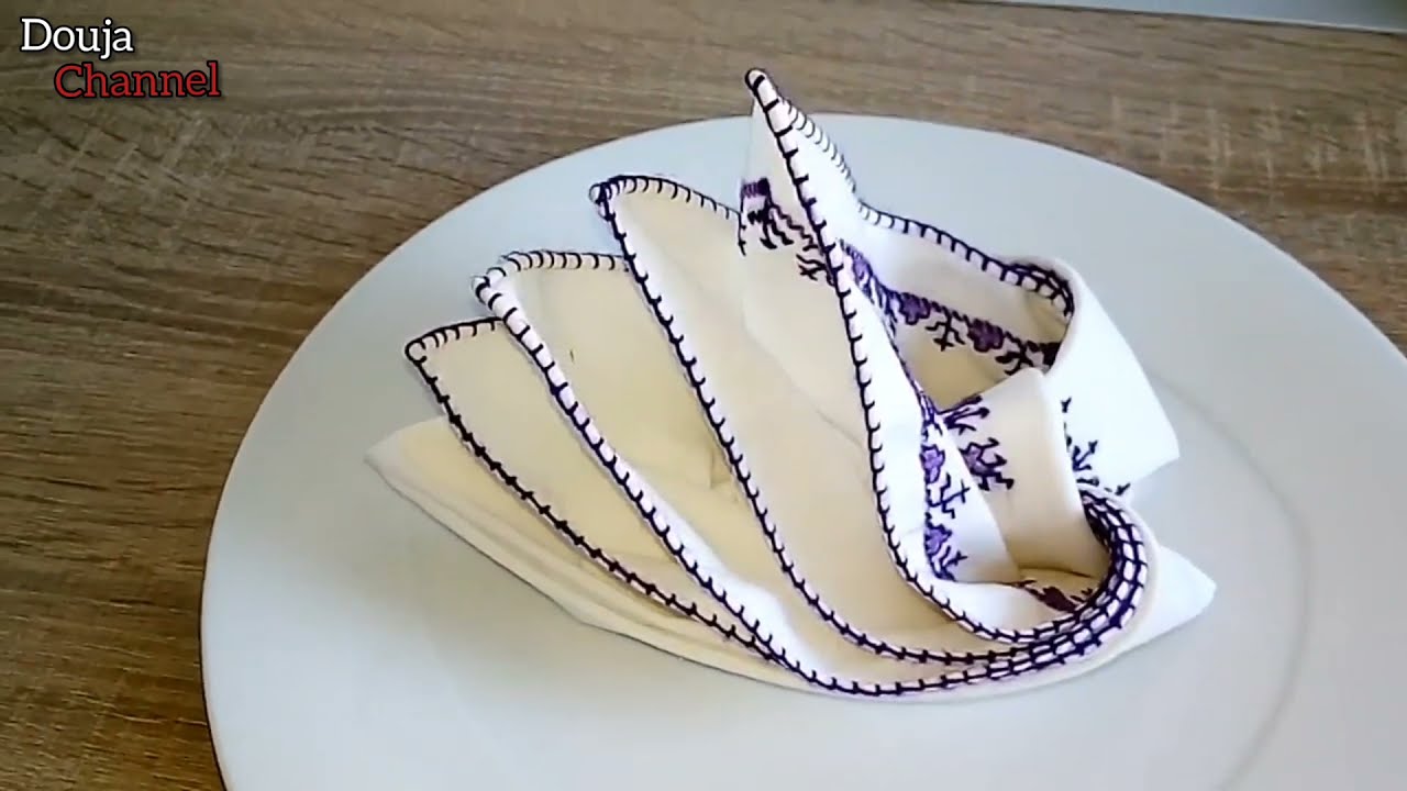 طريقة طي المناديل بشكل راقي وجميل بخمس اشكال مختلفة🍴🍽️