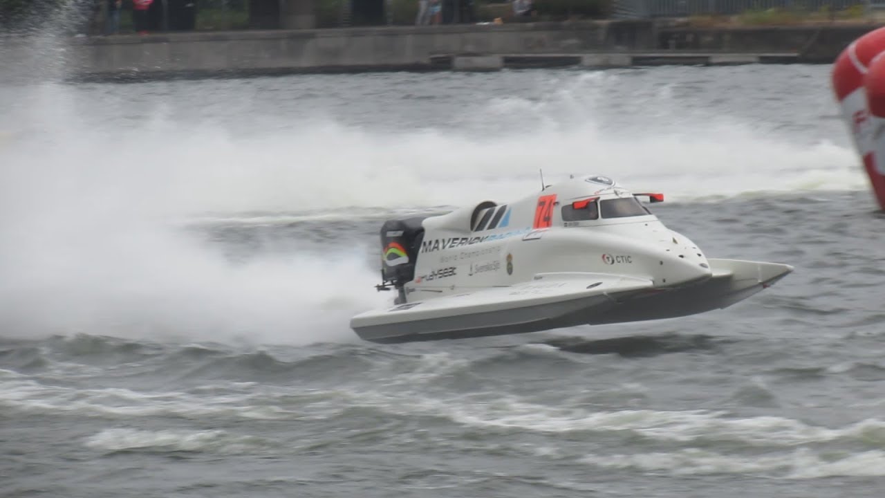 F1H2o London Docks 17 June 2018 - The Race