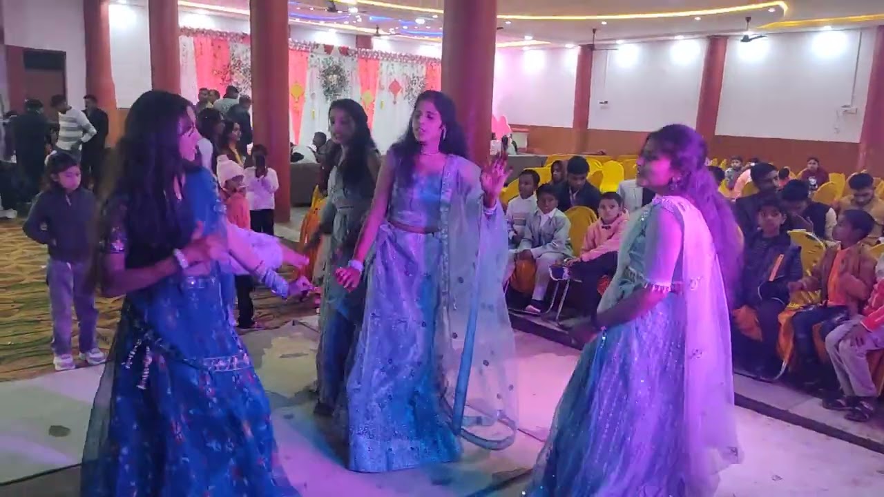 तेरी लत लग जावेगी।#bollywoodmusic #hindifilmmusic #hindifilm #फ़ॉलो #लाइक #सब्सक्राइब 