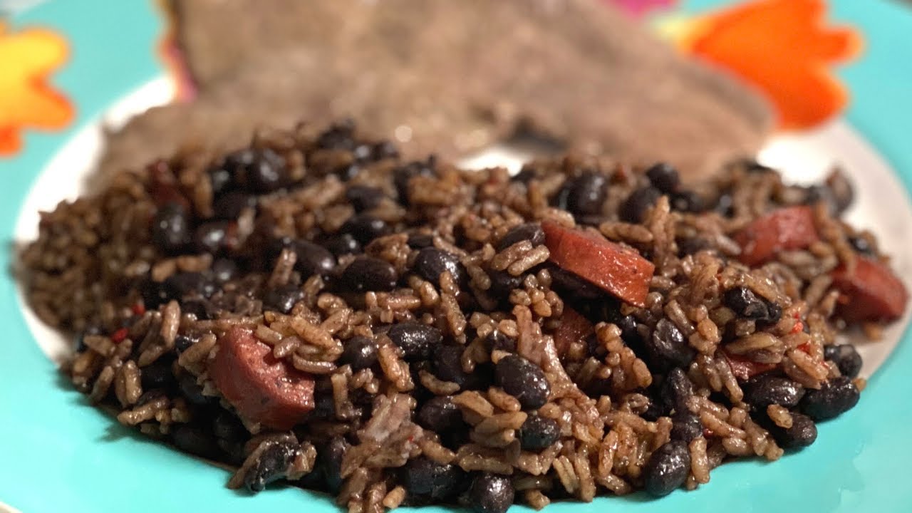 Cuban Arroz Congri (Rice and Black Beans) in the Ninja Foodi Pot | Pressure Cooker Recipe