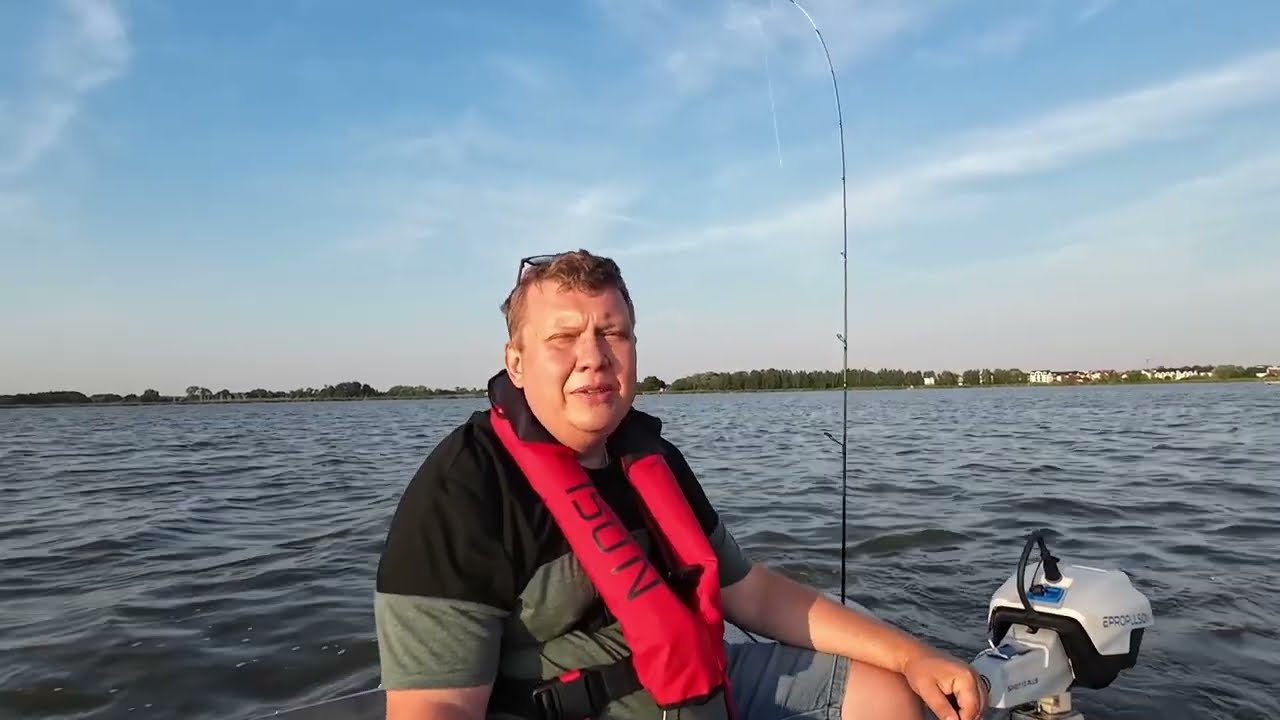 Turystyka pontonowa i wędkarstwo Jezioro Jamno