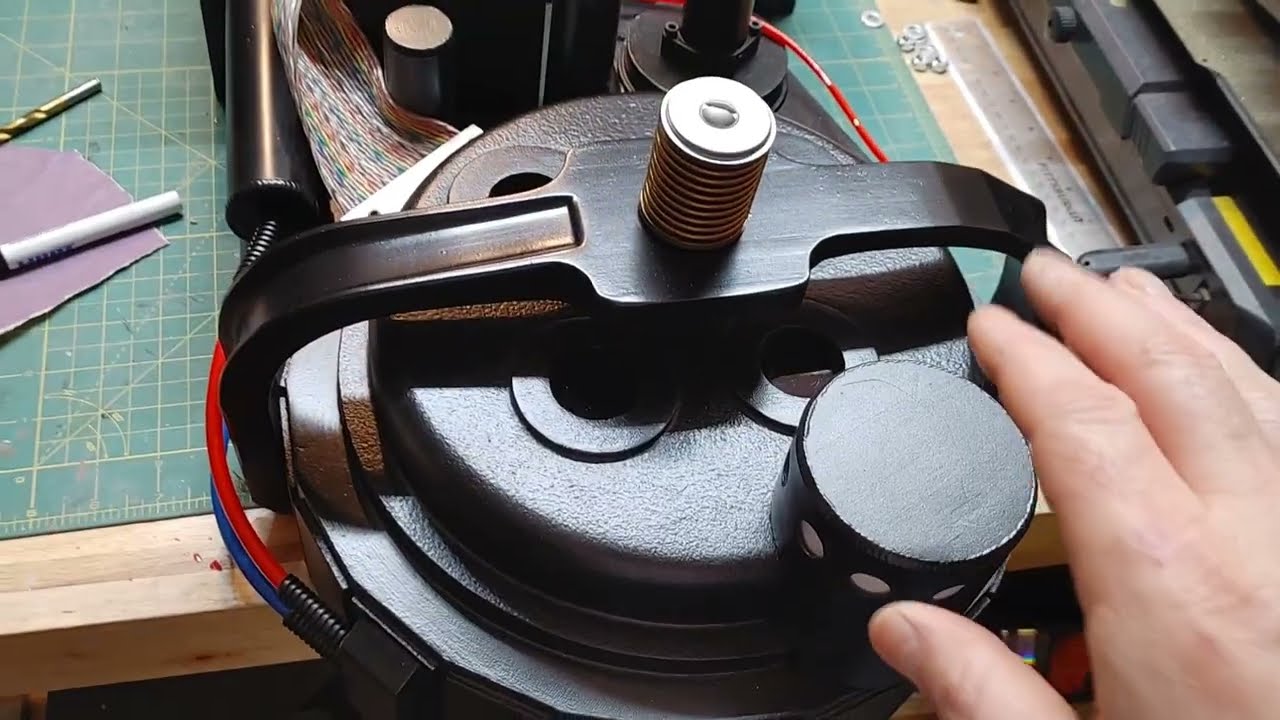 Мой протонный ранец из «Охотников за привидениями», напечатанный на 3D-принтере — почти готов!