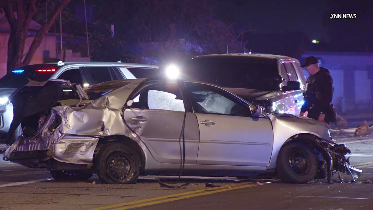 Suspect Crashes While Fleeing From Phoenix Police