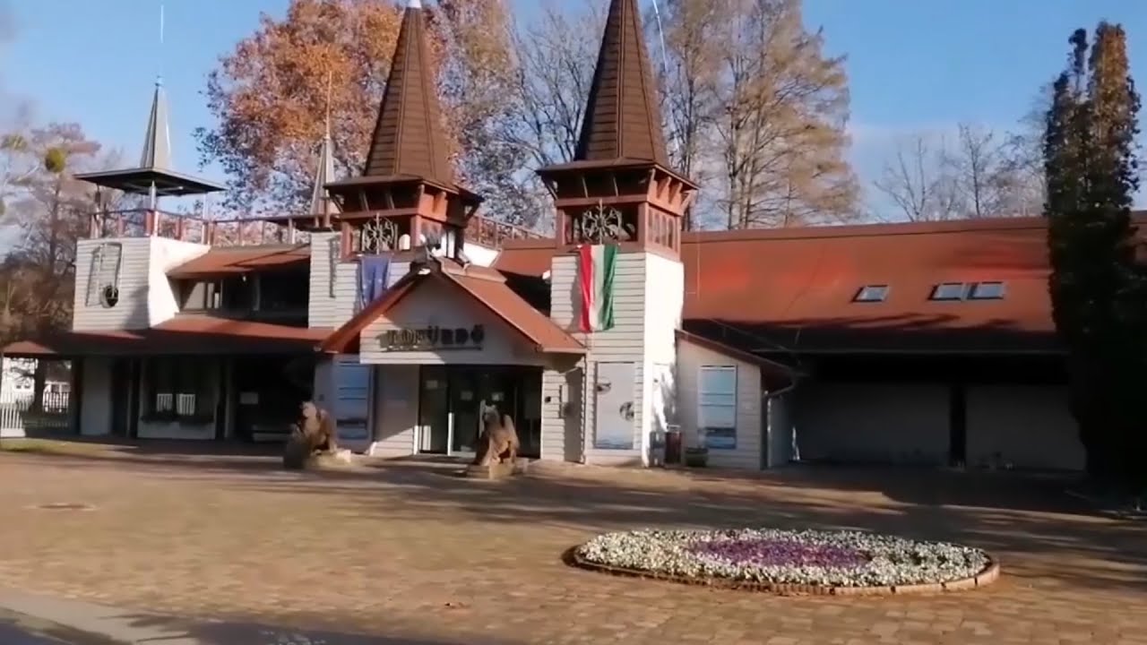 H&eacute;v&iacute;zi s&eacute;ta / A Walk in Heviz / Spaziergang in H&eacute;v&iacute;z