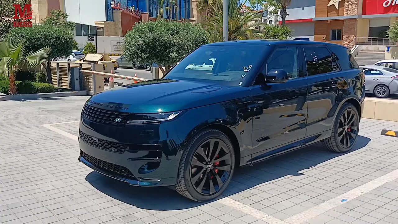 The 2025 Range Rover Sport is available in the iconic British Racing Green color