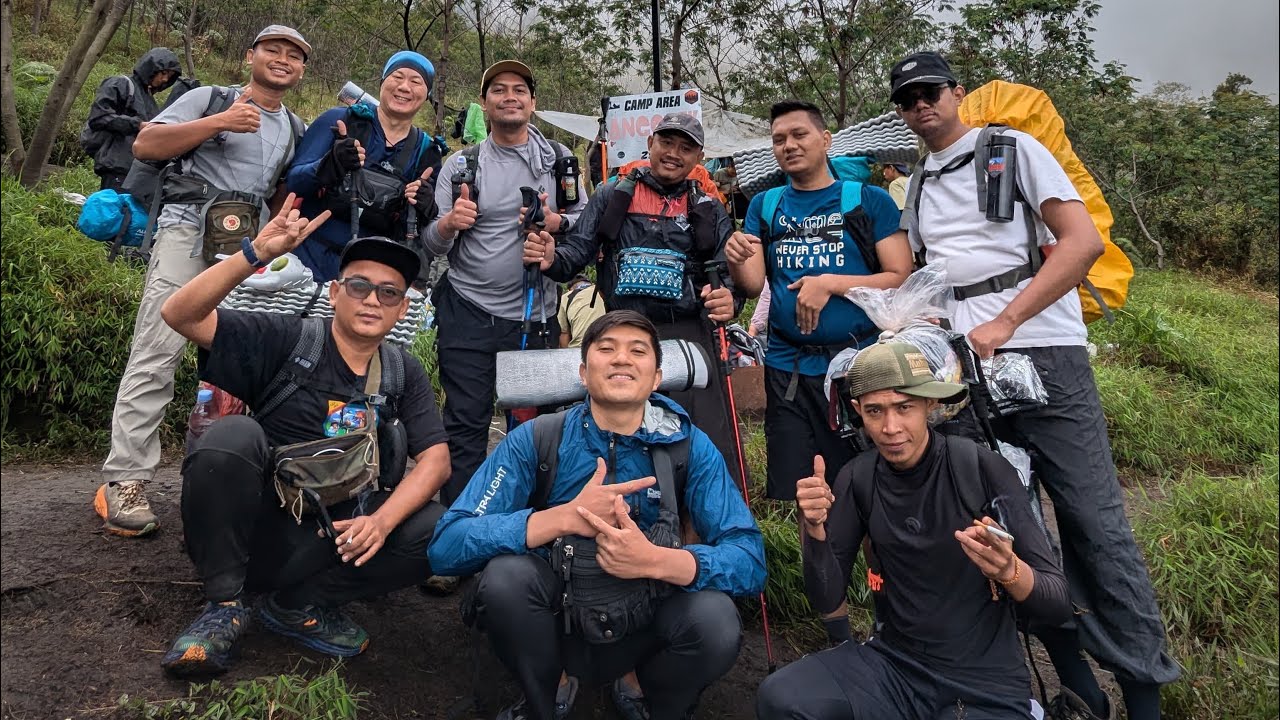 PENDAKIAN GUNUNG SUMBING VIA  DUKUH SEMAN |  PENDAKIAN TERAKHIR