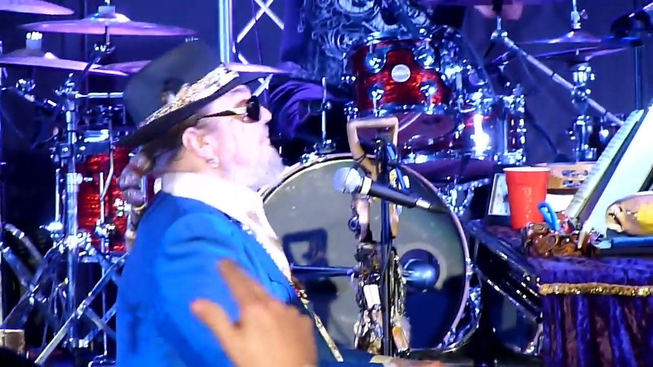 Dr John-Qualified-Greenfield Lake Amphitheater-Wilmington, NC-10/5/11