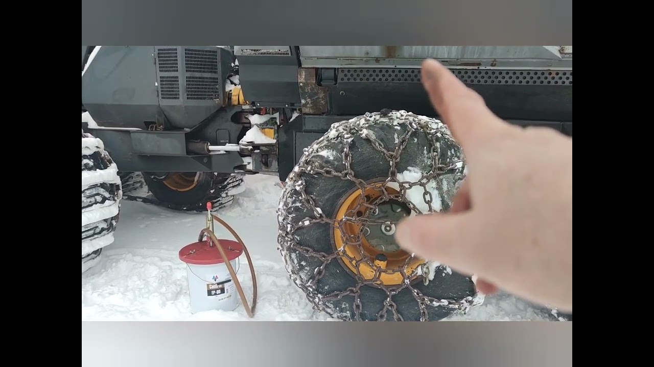 Ponsse HS 10 Cobra tankkaus , rasvarin täyttö yms