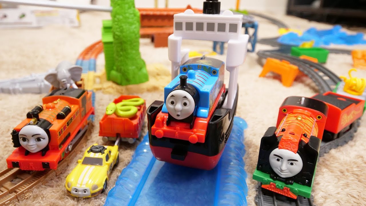 きかんしゃトーマス ニア＆ヨンバオ＆エースで遊んだよ Nia&Yong Bao&Ace BWBA Thomas&Friends Trackmaster