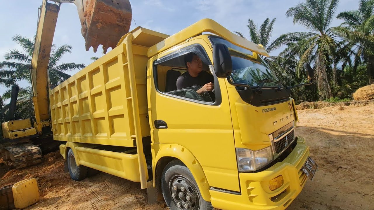 CANTER SUPER HDX muat tanah