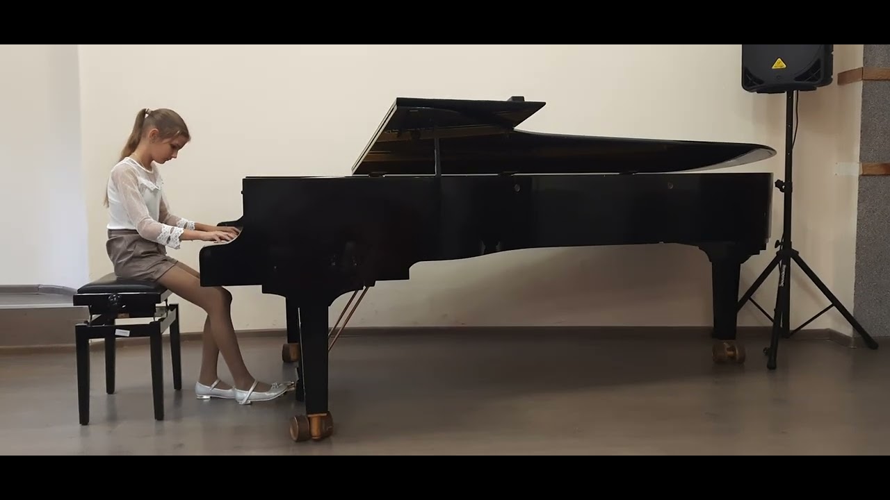 Varga Eszter Ágnes: J. Geletyuk “Lassú keringő”