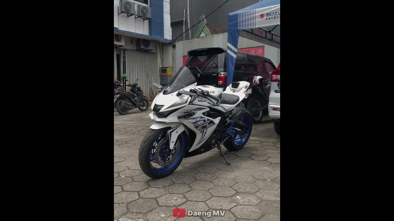 GSX PUTIH HEDON❗️⁉️ #gsxr150 #gsx #modifikasi #zx10r #gsx150 #gsxr #gsxr1000