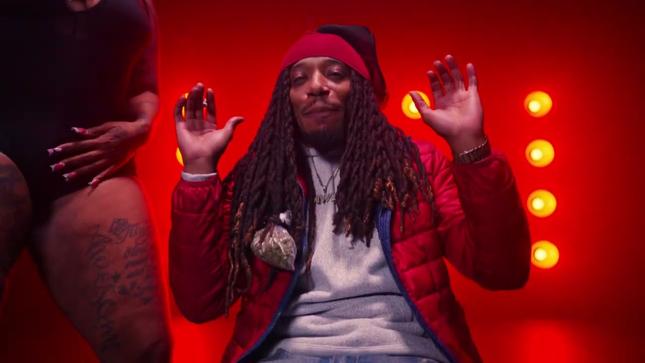 Stiff Deejayy Ft. Kemo Ginobili & ThereGoCeecee - I Want Sum Fine Shii (Shot By: @HalfpintFilmz)