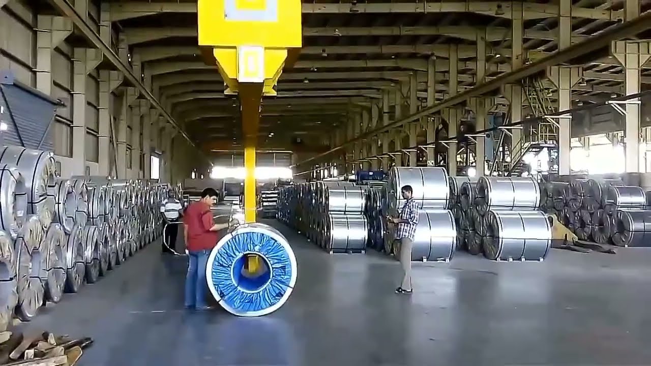 C-hooks for container loading and unloading for lifting pipe into container