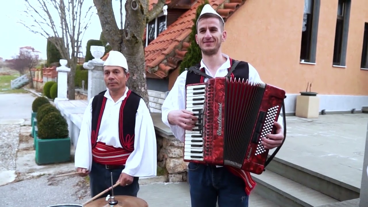 pogonishte nga mjeshtri Perparim Xhambazi