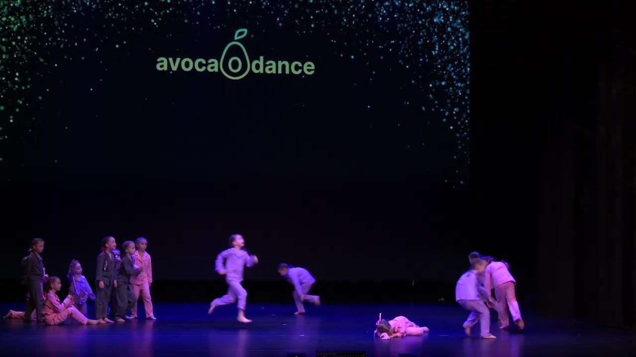 ELAINZ DANCE STUDIO - 