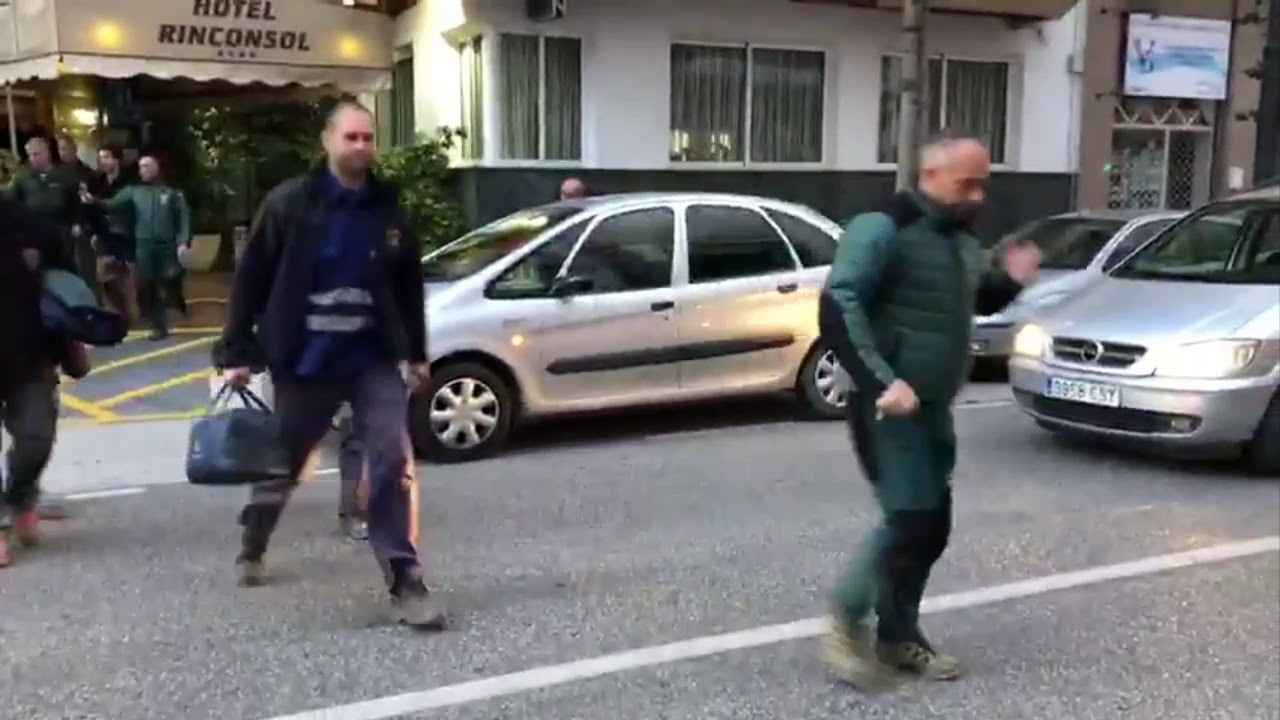 Rescate de Julen.Los miembros de la Brigada de Salvamento Minero se dirigen a la montaña. ¡¡Hoy si!!