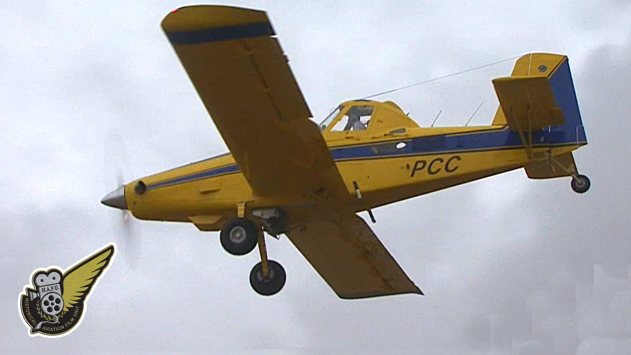 Демонстрация сельскохозяйственного самолета Air Tractor AT-402b