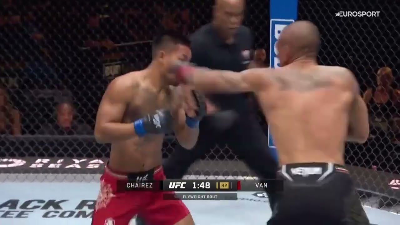 Joshua Van vs Edgar Ch&aacute;irez | FIGHT HIGHLIGHTS