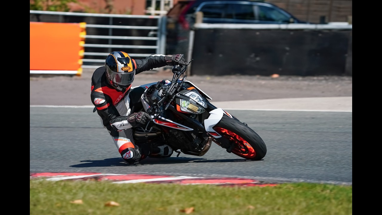 Oulton Park Track Day 23 July 2024 - KTM Duke 890 R - Intermediate group - 11:20