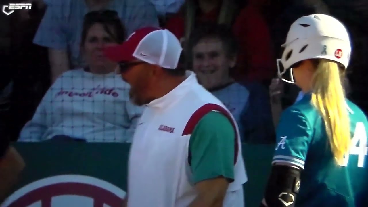 Alabama softball coach Patrick Murphy tossed from game after arguing questionable strike call