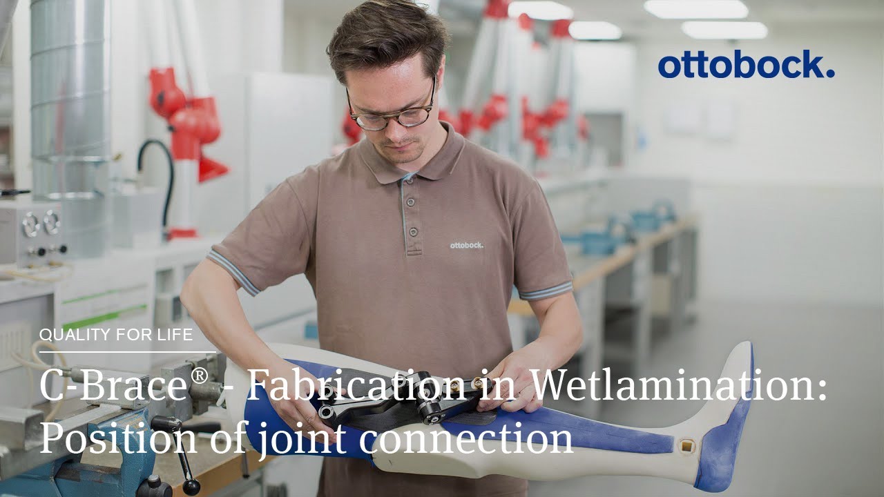 C-Brace® Leg Orthosis - Fabrication in Wetlamination: Position of joint connection 1/4 │Ottobock