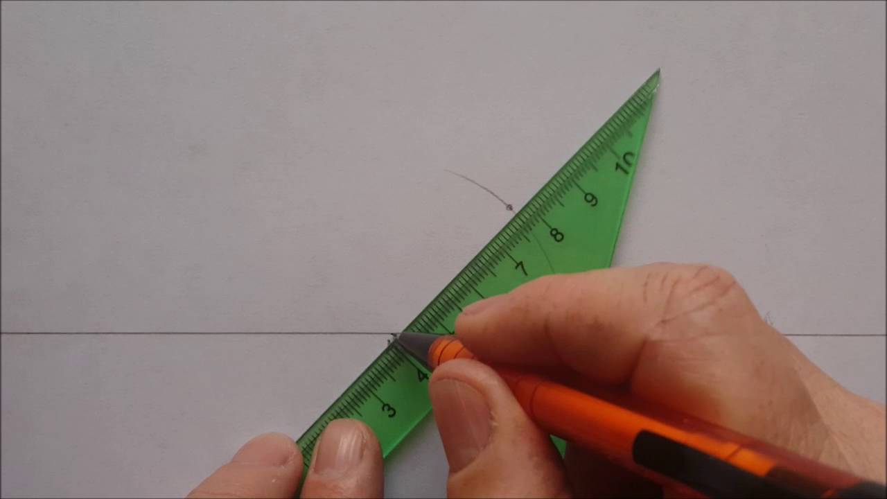 CONSTRUCCIÓN DE UN TRIÁNGULO ISÓSCELES