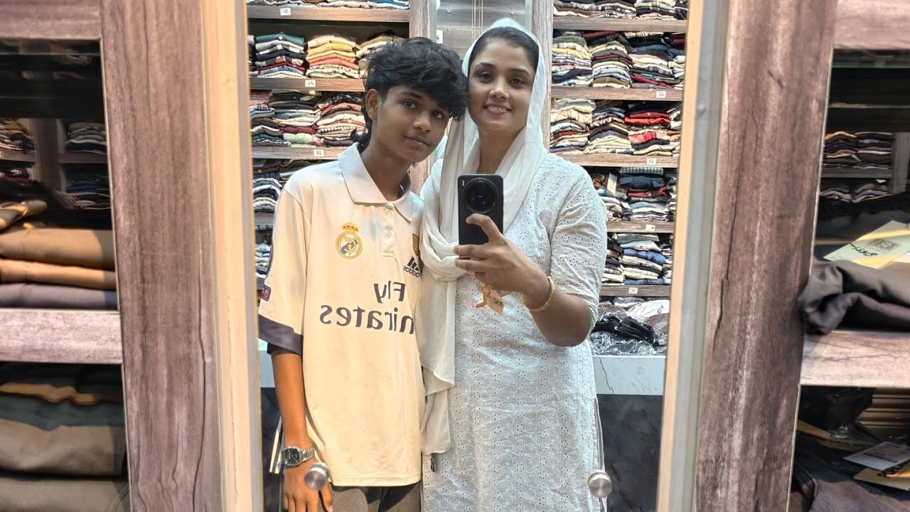 കുറച്ചു വൈകീ വരൂ 🥰🥰🥰🥰