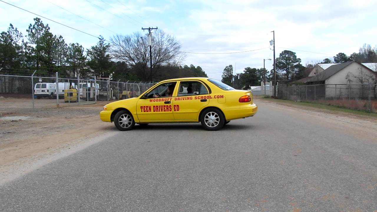 How to do a Three Point Turn - Woodruff Driving School