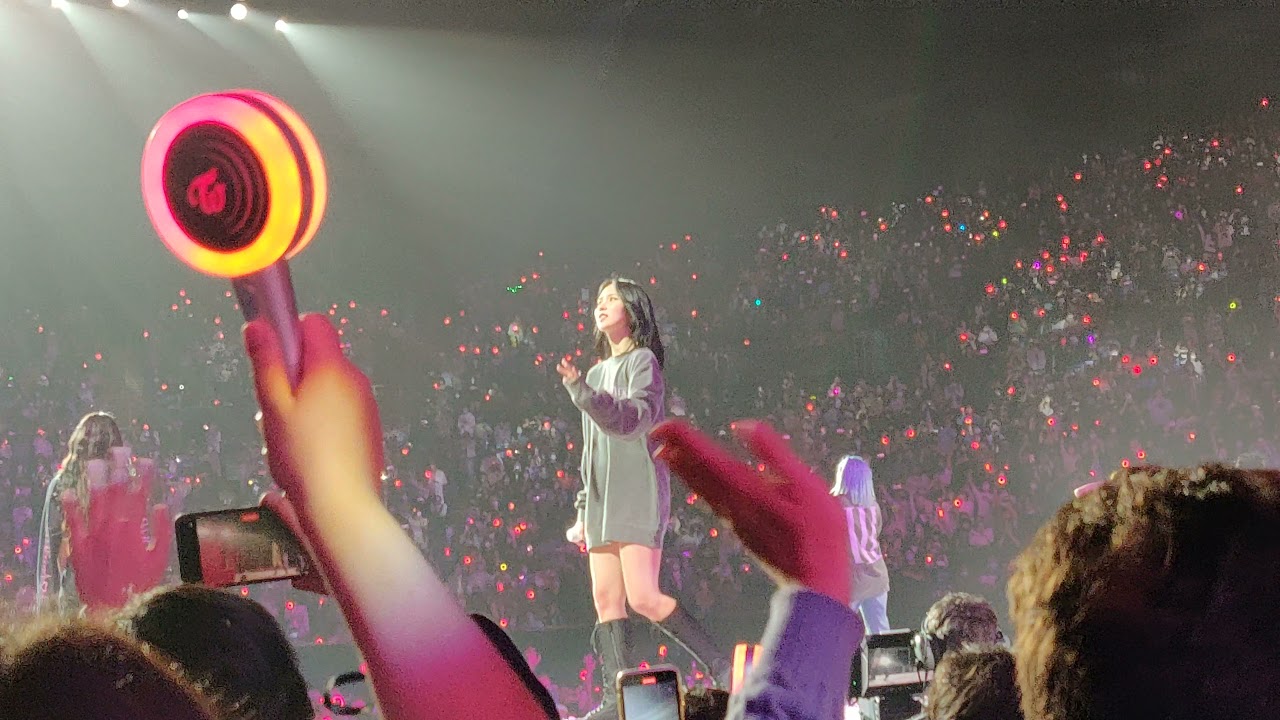 TWICE (트와이스) - Likey | 220215 World Tour 'III' in LA