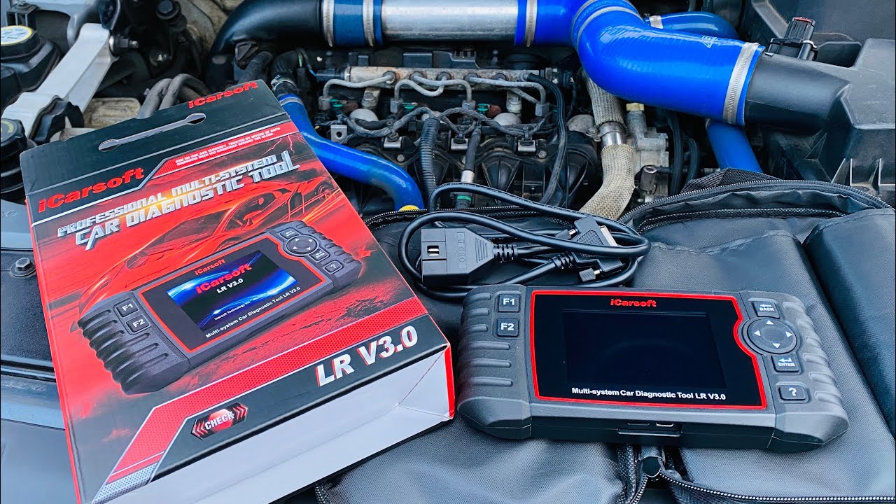 iCarSoft LR v3.0 code reader unboxing and first impression - Land Rover Freelander 2