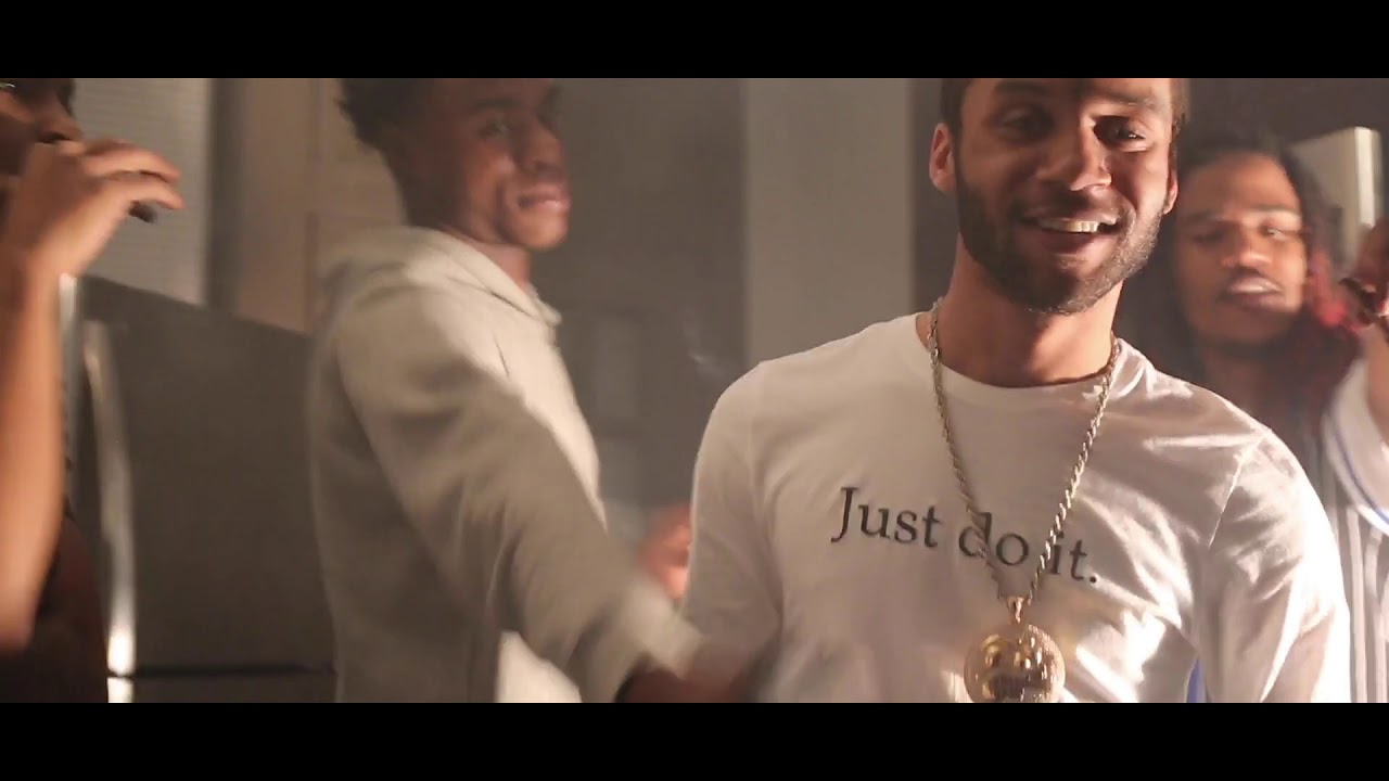 JusGlo (Glo Gang) Ft Boss Gotti -Throwing B’s 🎥 Ig @A1visual__