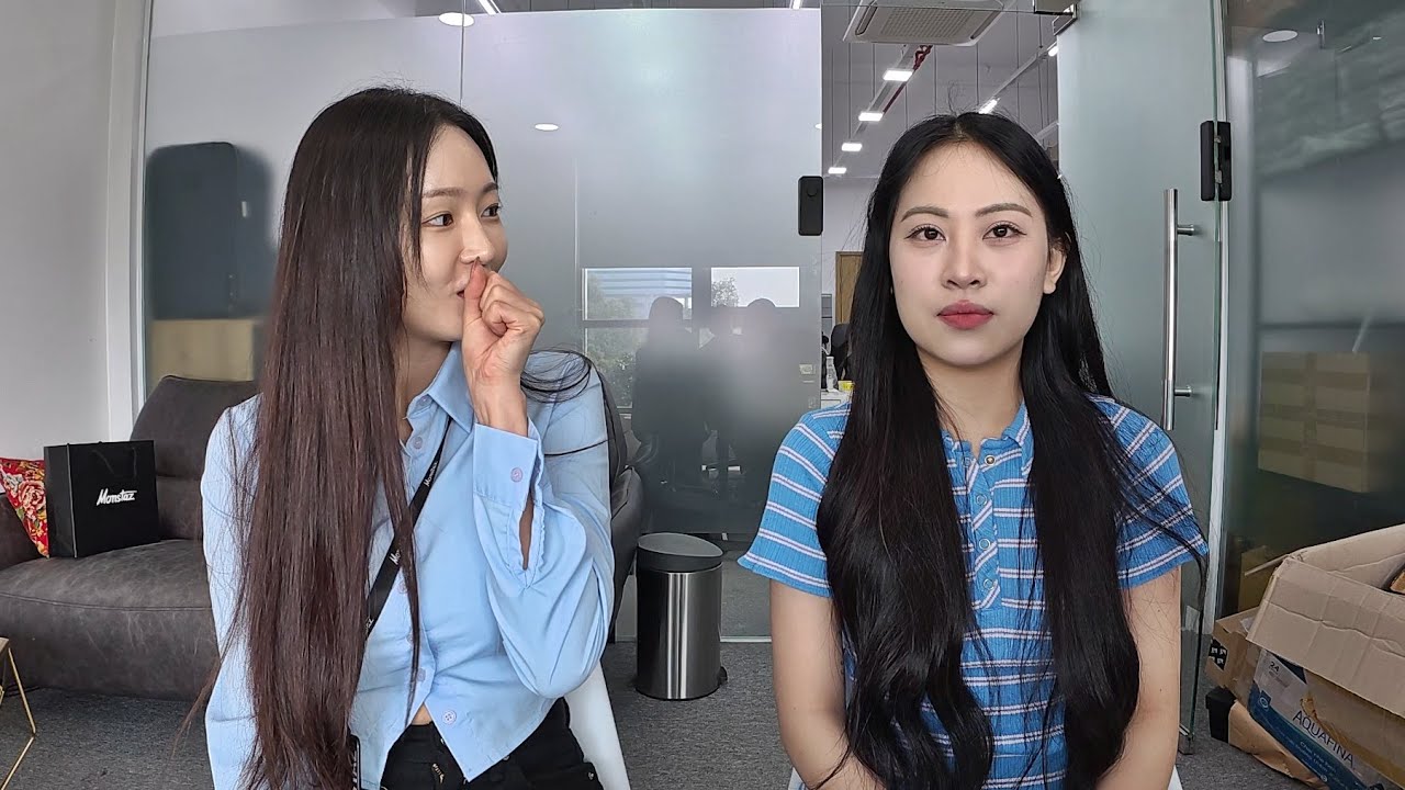 갑자기 해주가 할 말이 있다고 찾아왔습니다...