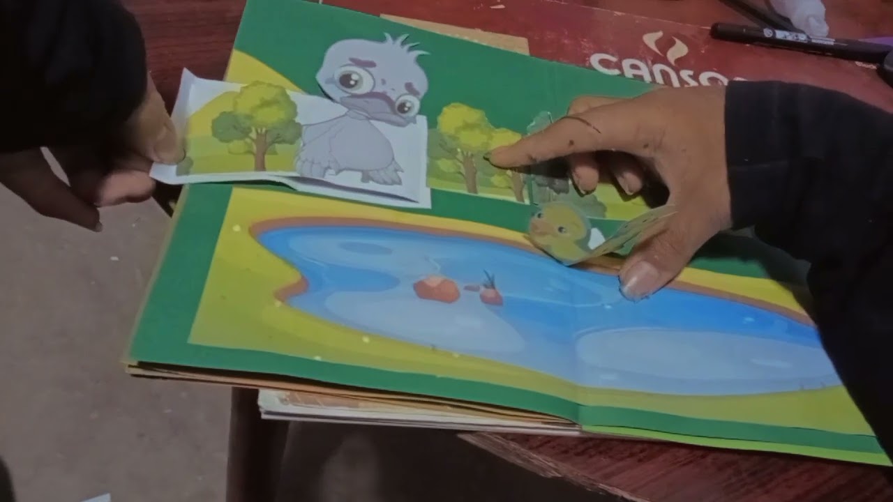 CUENTO POP UP - PATITO FEO