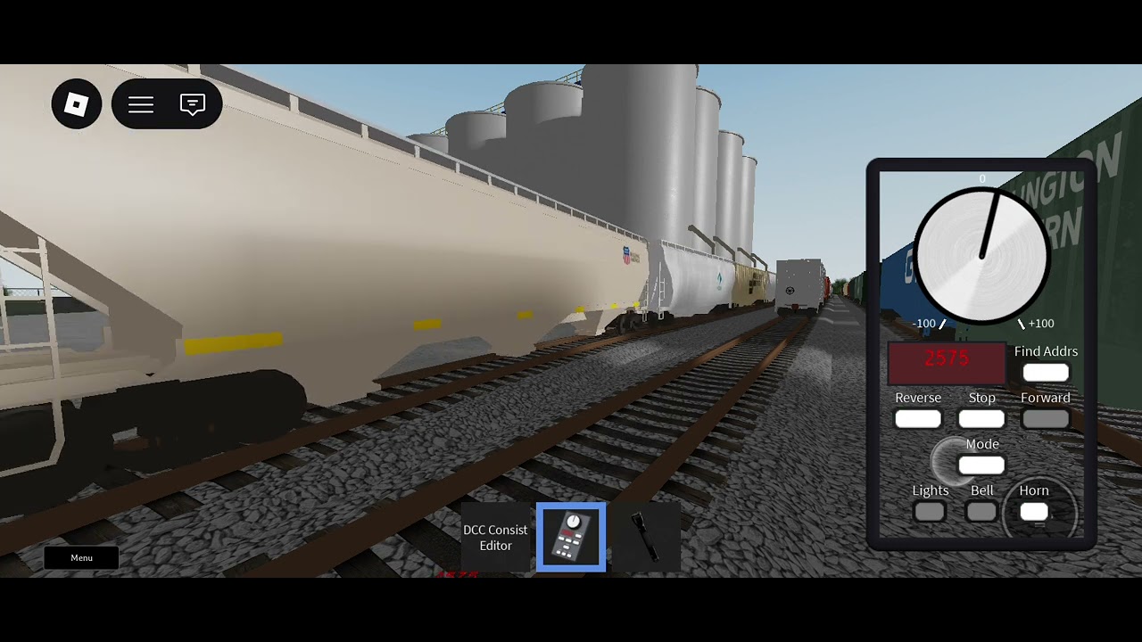 (Ro Scale The Midwest Legacy) Conrail SD70 pulls 12 loaded grain cars from a grain elevator 🌾