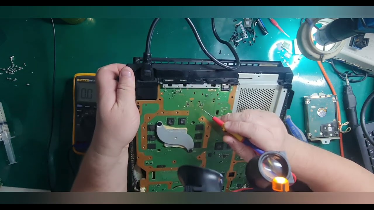 Playstation 4 pro liga e desliga  análise e reparo