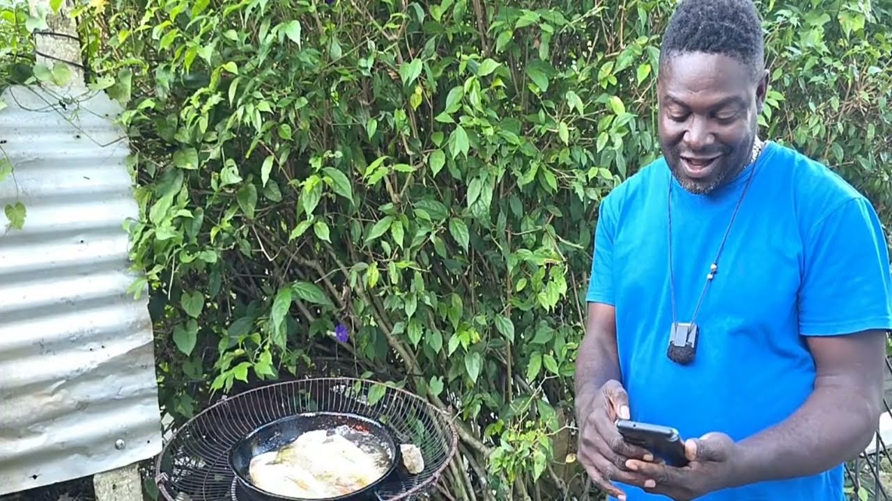@Garf Adventure JAMAICA 🇯🇲  is live   Cooking 🍳 😋
