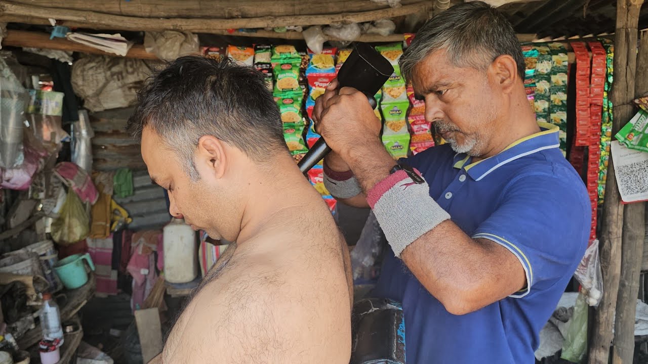 INTENSE ACUPRESSURE MASSAGE AND TOK SEN THERAPY BY STREET BARBER ON THE ROADSIDE