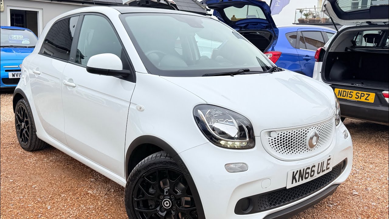 Samrt forFour White Edition for sale - Affordable Cars of Sussex