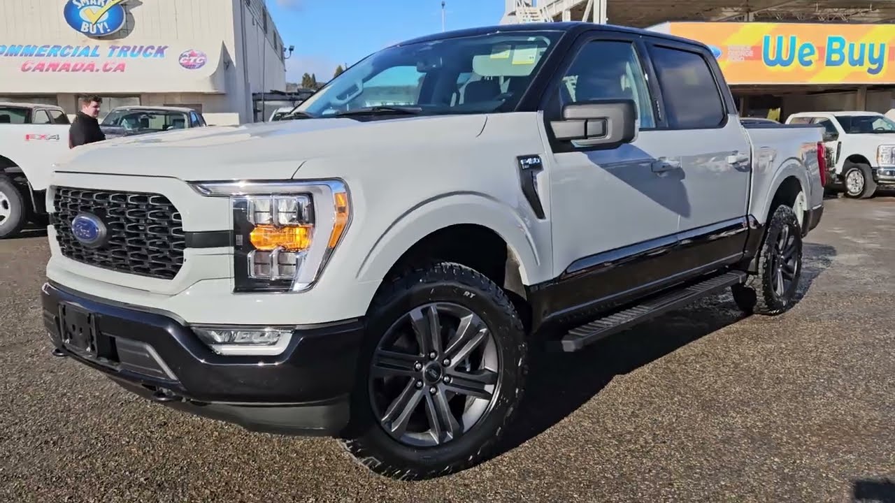 Номер в наличии: B8251 | Ford F-150 XLT 2023 года выпуска